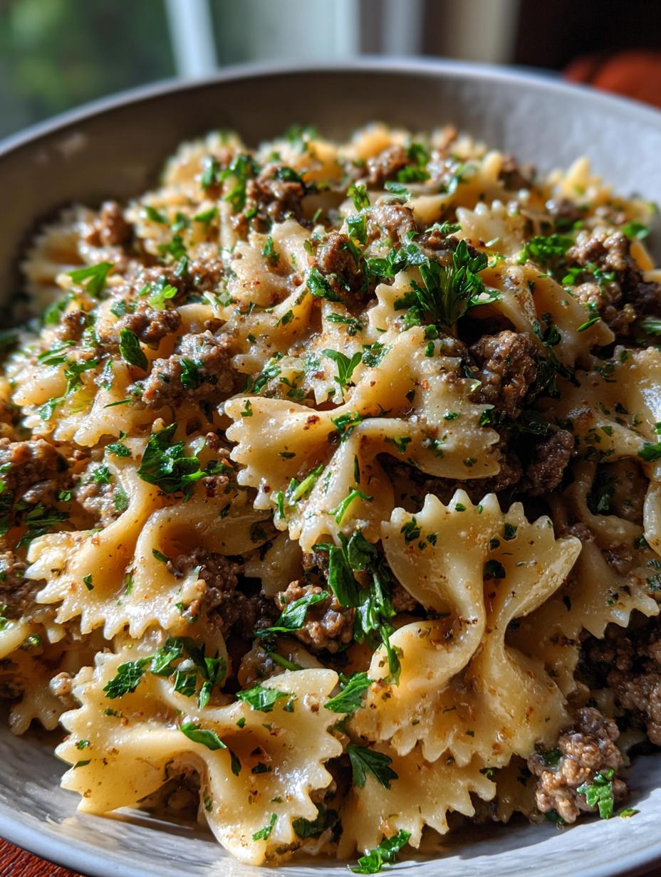 creamy beef and bowtie pasta - detail 1