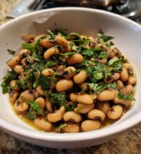 growing black eyed peas