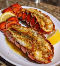 how do i cook lobster tails