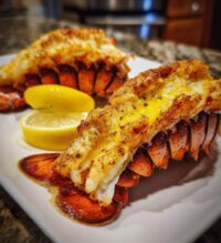 how to warm up pre cooked lobster
